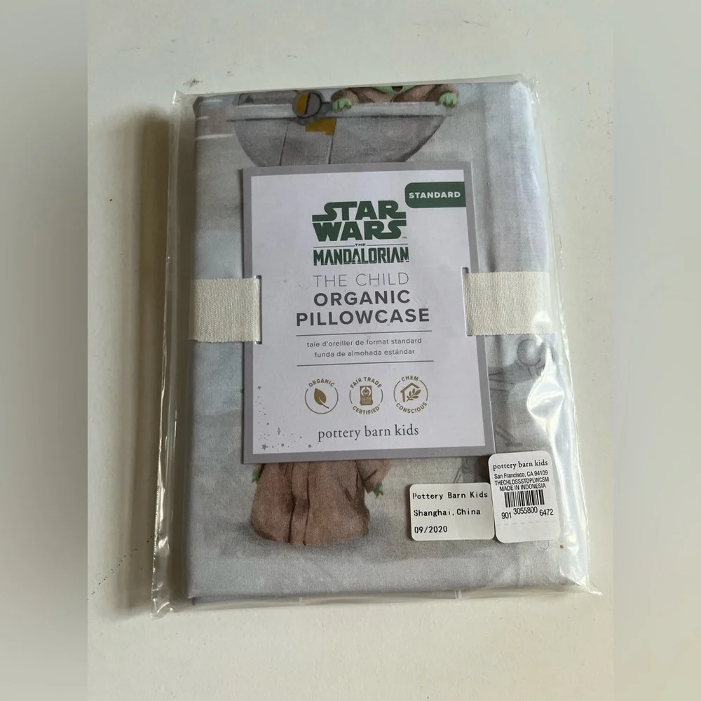 NWT Pottery Barn Kids Star Wars Mandalorian The Child Organic pillowcase